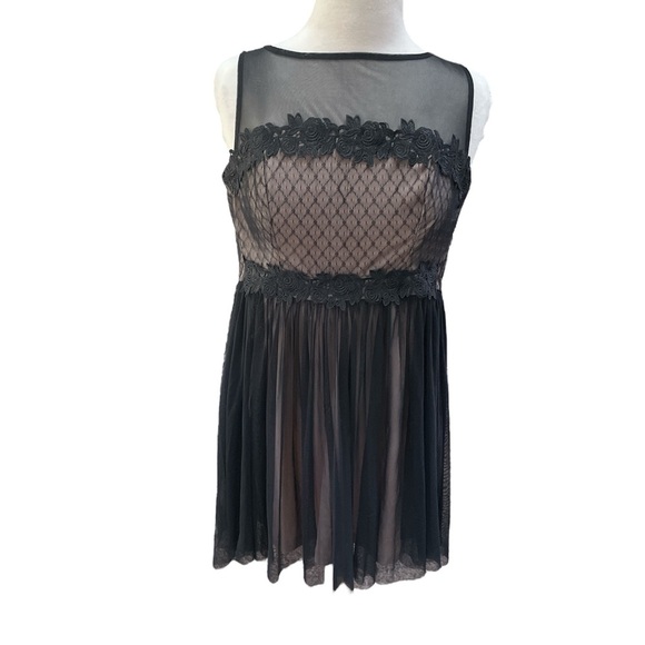 Nikibiki Mini Dress - Black and Pink - Picture 1 of 4
